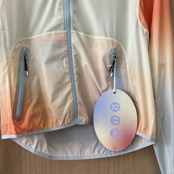 $178 LULULEMON x MADHAPPY Packable Run Jacket Size 2 Lightweight Front Zip Hood - Picture 6 of 15